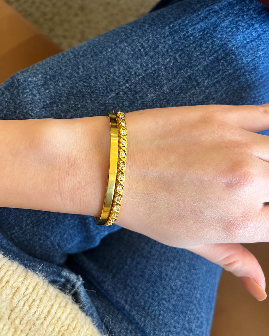Livia Twist Bangle